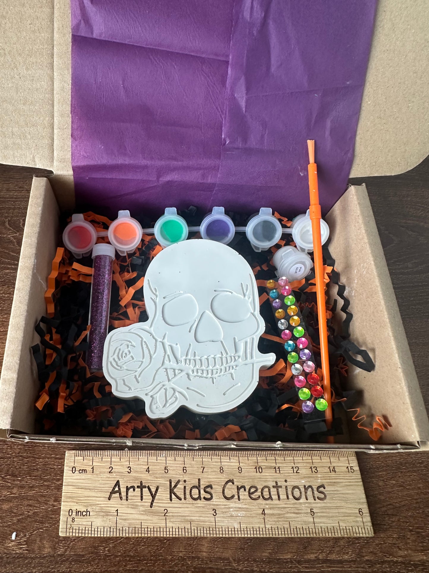 Paint Your Own Skull and Rose Figure. - Handmade Craft Kit for Children - trick or treat~ Halloween