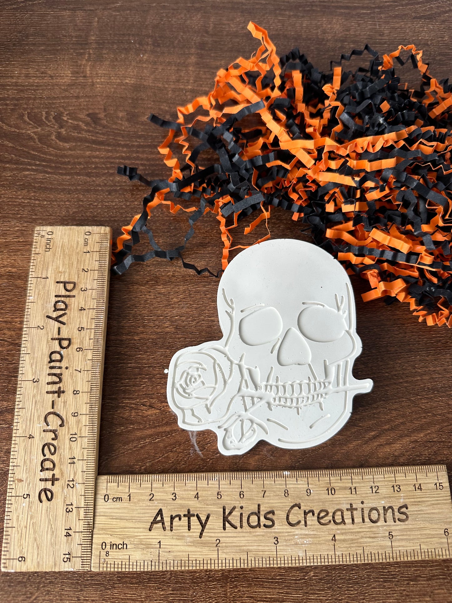 Paint Your Own Skull and Rose Figure. - Handmade Craft Kit for Children - trick or treat~ Halloween