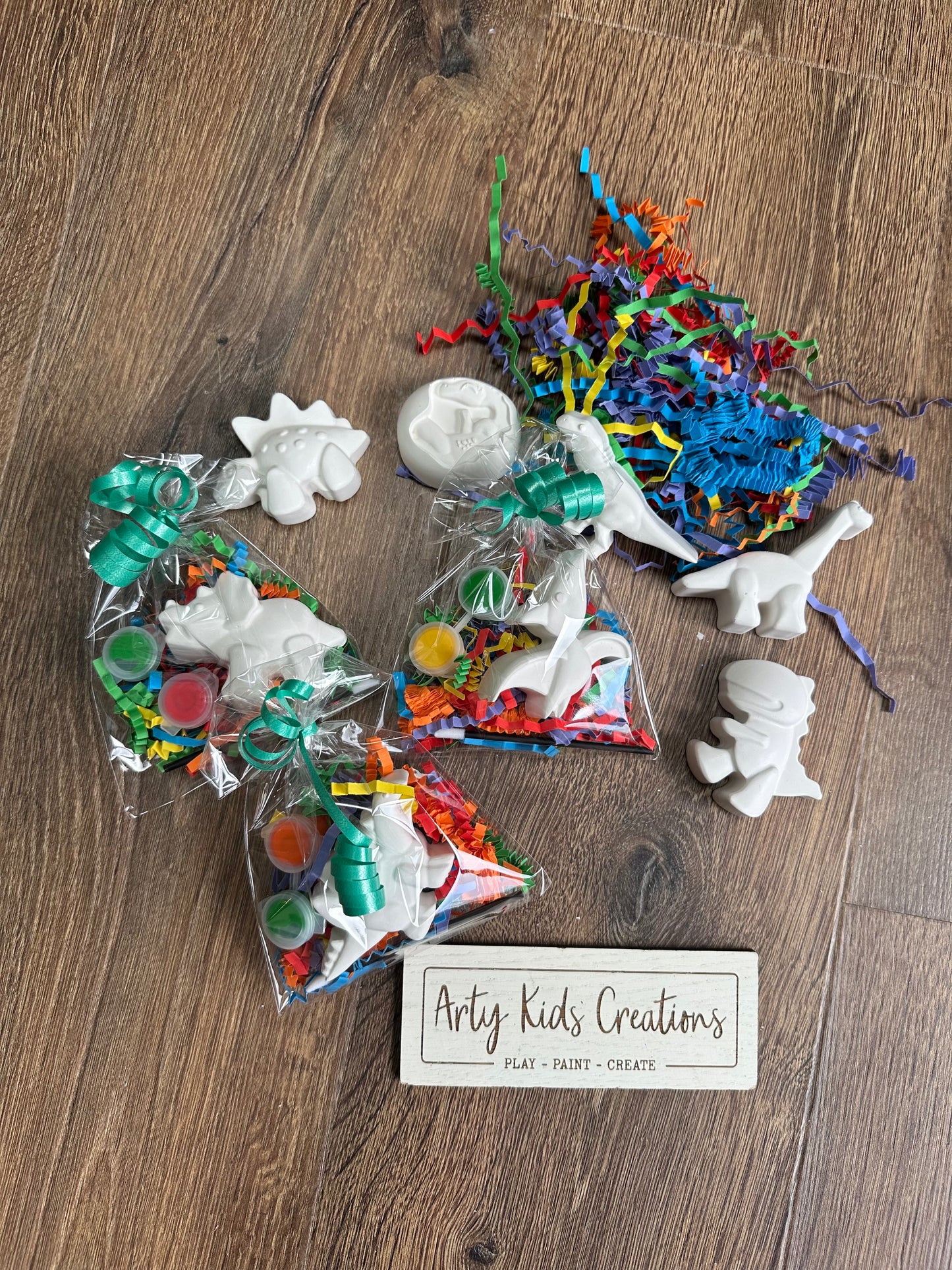 Paint Your Own Dinosaur Party Favour