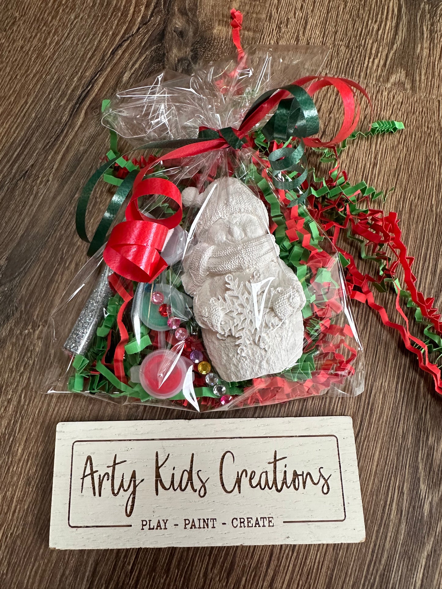 Paint your Own 3d Snowman Party Favour