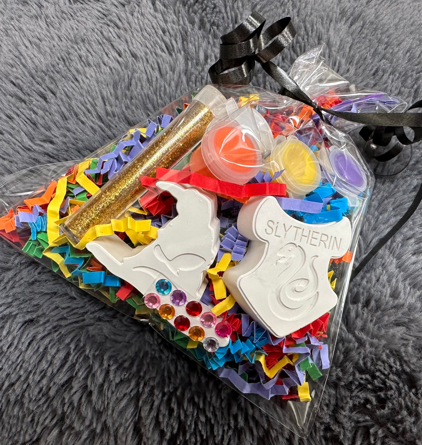 Wizard Inspired Party Bag Favours~ Paint Your Own Crafts~ Party Bags~ Wizard School~ Craft Set~ Party Bags~ Rainy Day Activity~ Crest