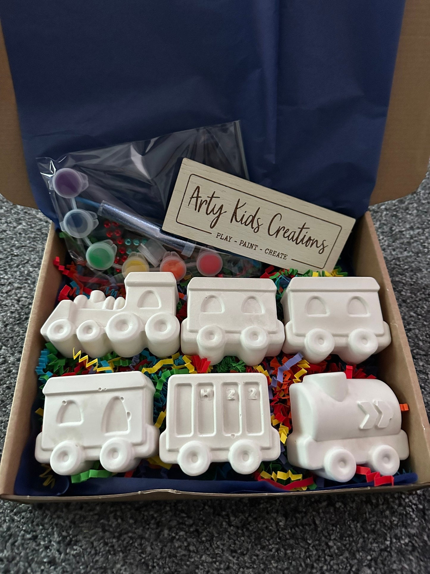 Paint Your Own Train Set ~ Craft set~ gift~ party favour ~rainy day activity ~ hobby