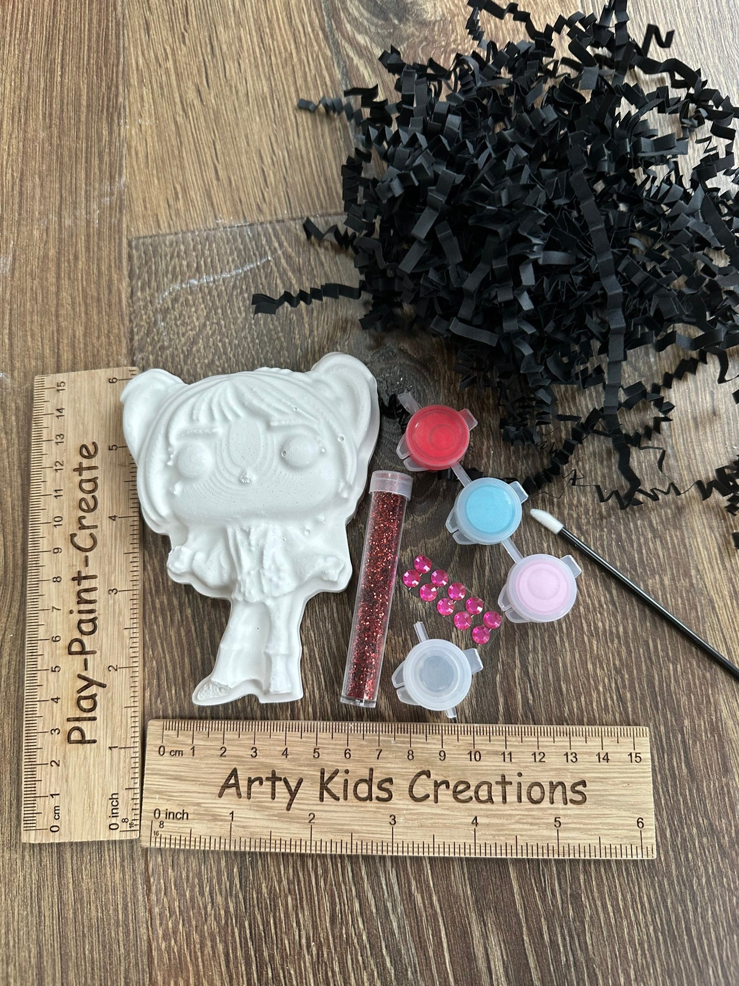 Paint Your Own Villains ~ The Joker and Harley Quinn~ Party Bag~ DC Comics ~ Children’s Crafts ~ Birthday ~ Kids Craft Set ~ Craft Kit