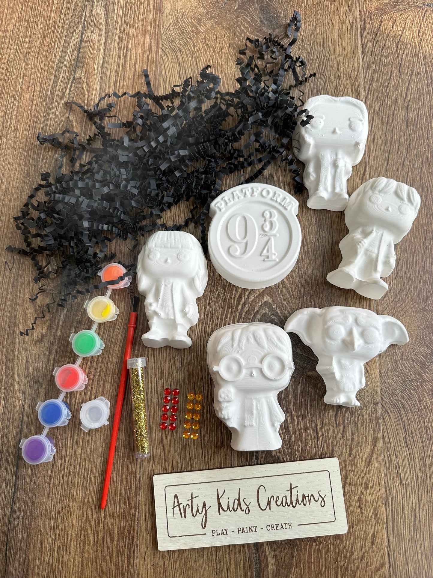 Paint Your Own Wizard Themed Gift Set ~ Gift ~ Stocking Filler ~ Rainy Day Activity ~Hobby~ Craft Kit