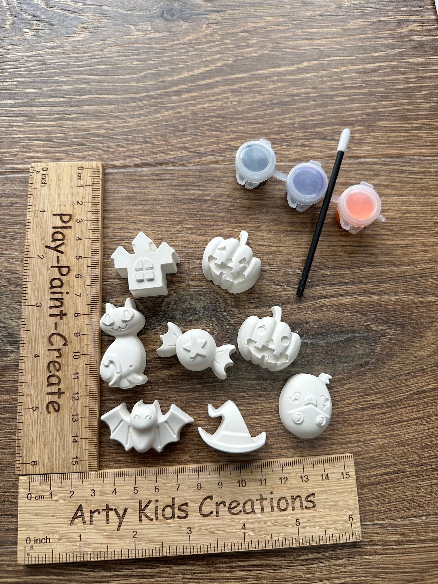 Paint Your Own Halloween Craft Kit ~ Kids Crafts~ Rainy Day Activity ~  Trick or Treat ~ Pumpkin~ Haunted House~ Witch Hat~ Cat~ Bat