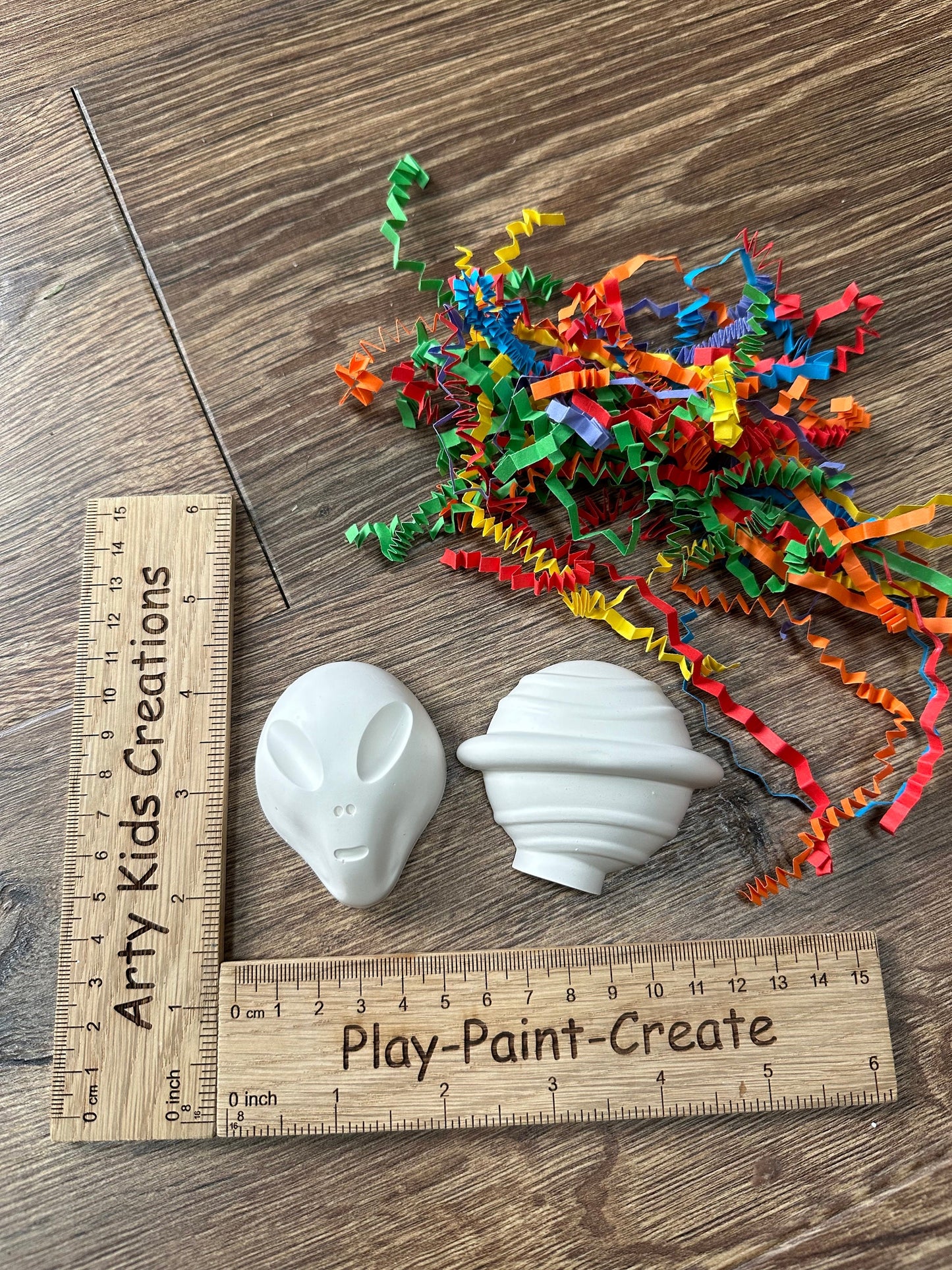 Paint Your Own Space Craft Set ~ Kids crafts~ Astronaut~ Planets~ Alien ~ Rocket~ Spacecraft ~ Spaceship~ Gift ~ Craft Kit