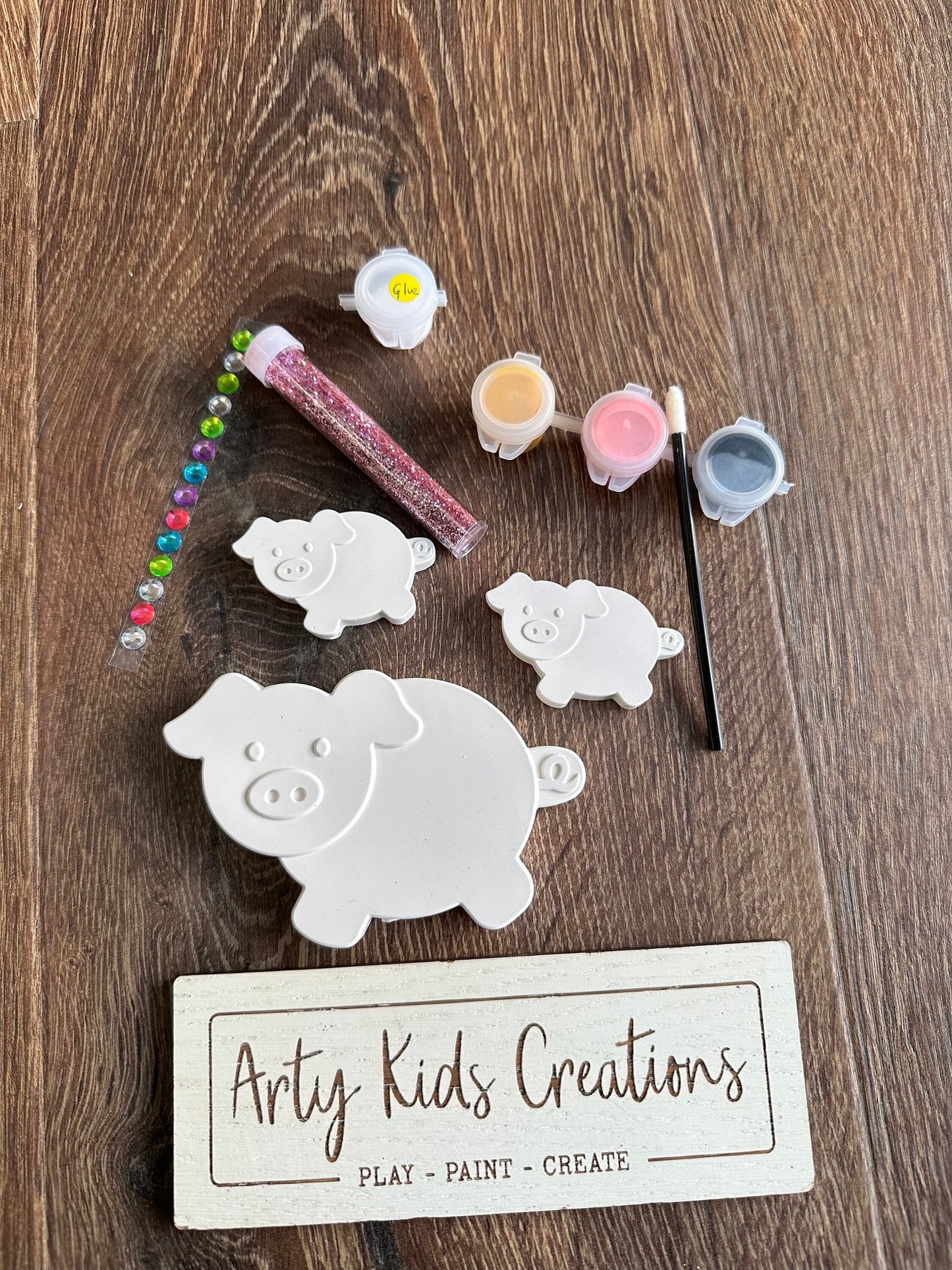 Paint Your Own Pig Craft Set ~ Craft Kit~ Pocket Money Crafts ~ Rainy Day Activity~ Party Favours ~ Gift