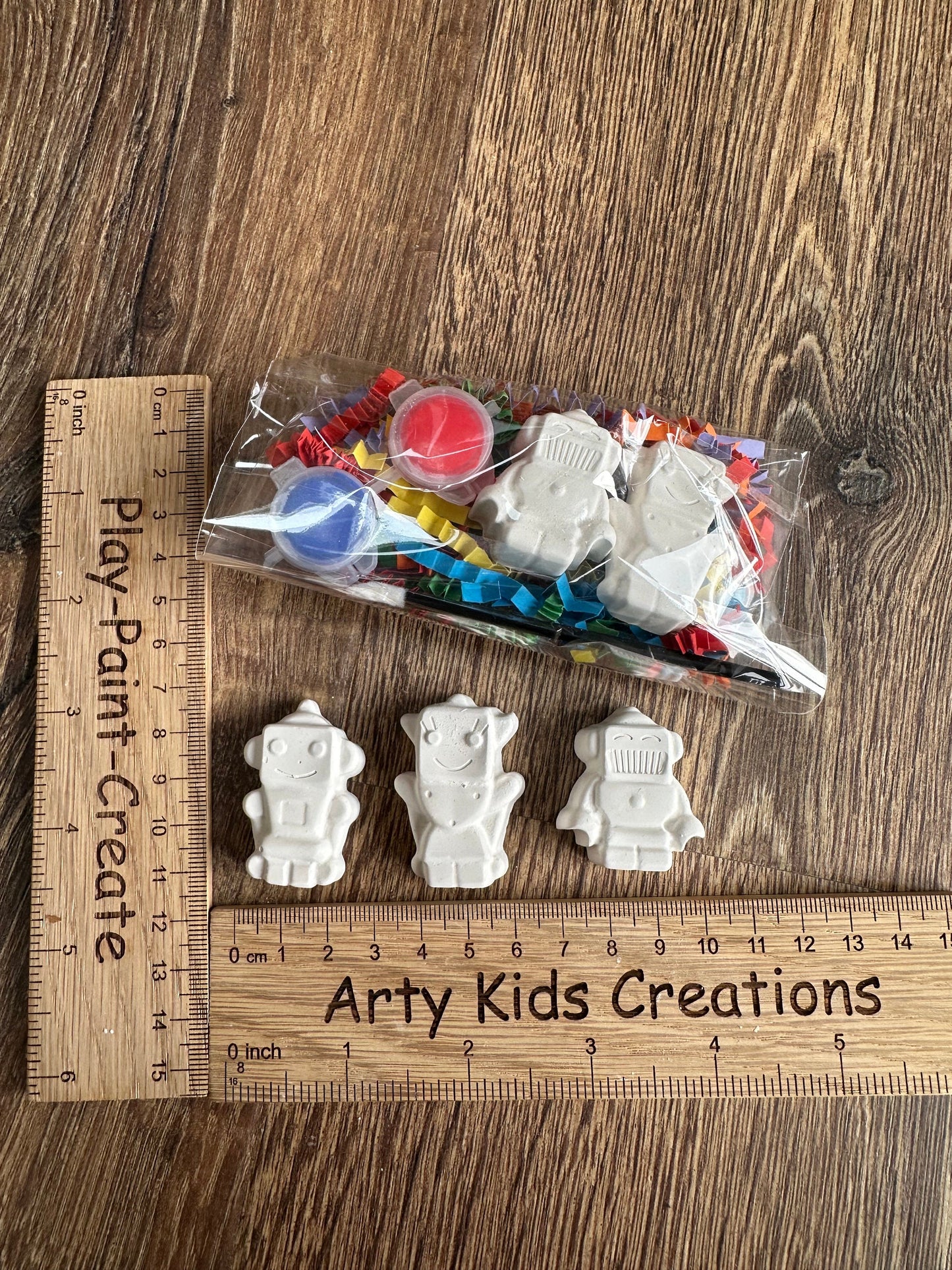 Paint Your Own Robots  Party Favour~ Rainy Day Activity ~ Hobby ~ Party Bag~
