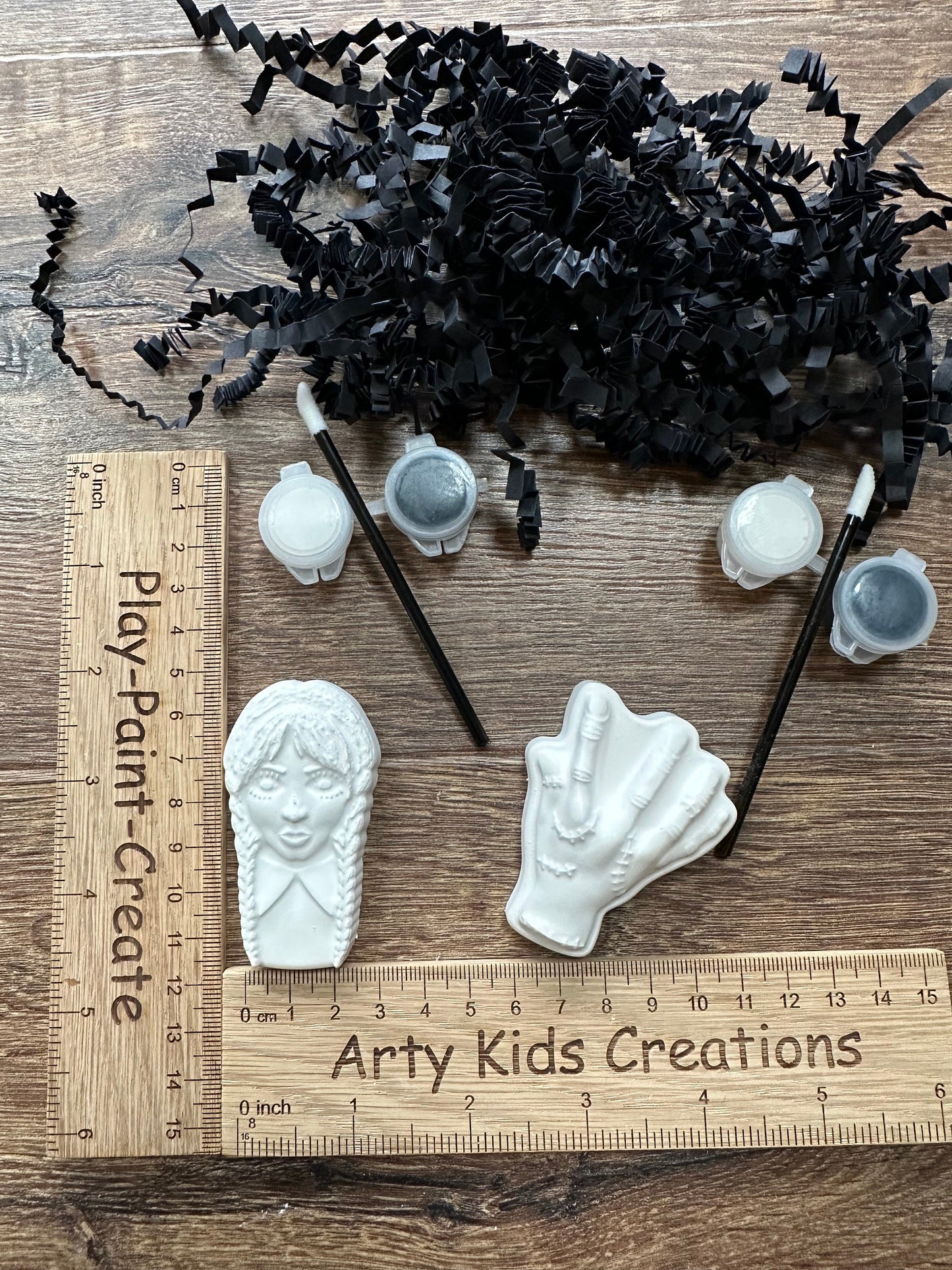 Paint Your Own Goth Girl Party Favour ~ Hobby ~ Party Bag~ Hobby~ ~ Rainy Day Activity~ Wednesday~ Halloween ~ Hand ~ Thing~ Magnet Option