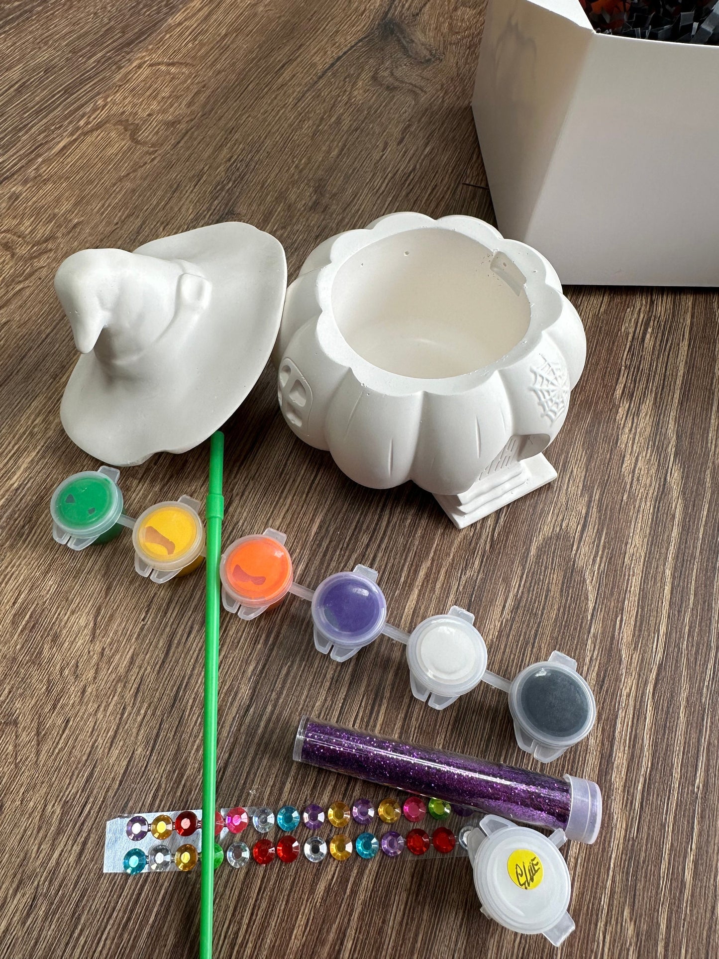 Paint Your Own Pumpkin/ Witch Trinket Box- Pot~ Hobby~ Children’s crafts~ Party Favours~ Halloween