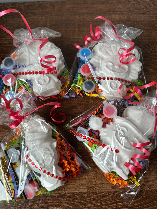 Paint Your Own Cat Wearing A Hat  Party Favour ~ Party Bag ~ Children’s Crafts ~ Birthday ~ Kids Craft Set ~ Craft Kit