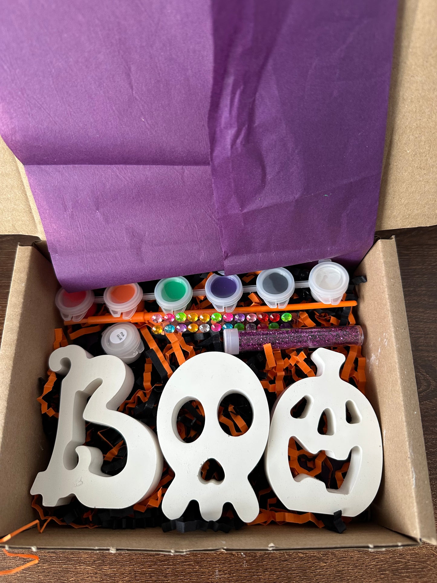 Paint Your Own Halloween Boo Figures craft kit. - Handmade Craft Kit for Children - trick or treat