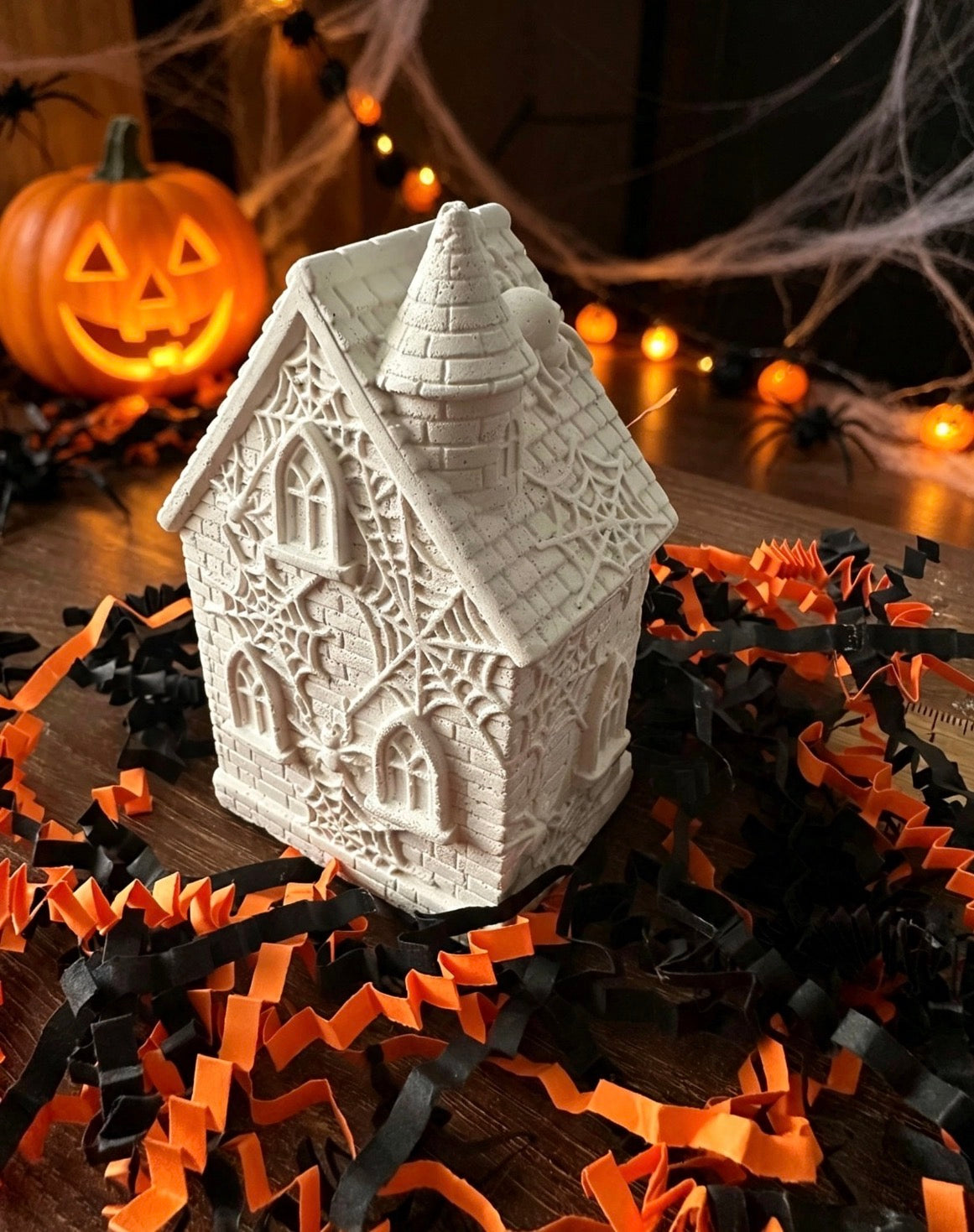 Paint Your Own Haunted House  ~ Halloween Craft Kit Party Bag Filler