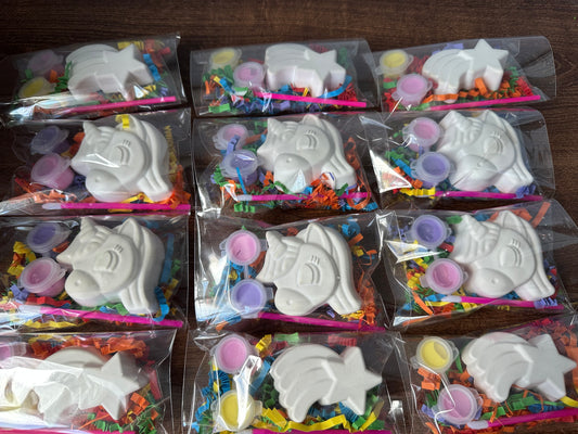 Paint Your Own Unicorn~ Mermaid tail~ Shooting Star ~ Party Bag ~ Party Favour~ Hobby ~ Craft Kit~ Rainy Day Activity
