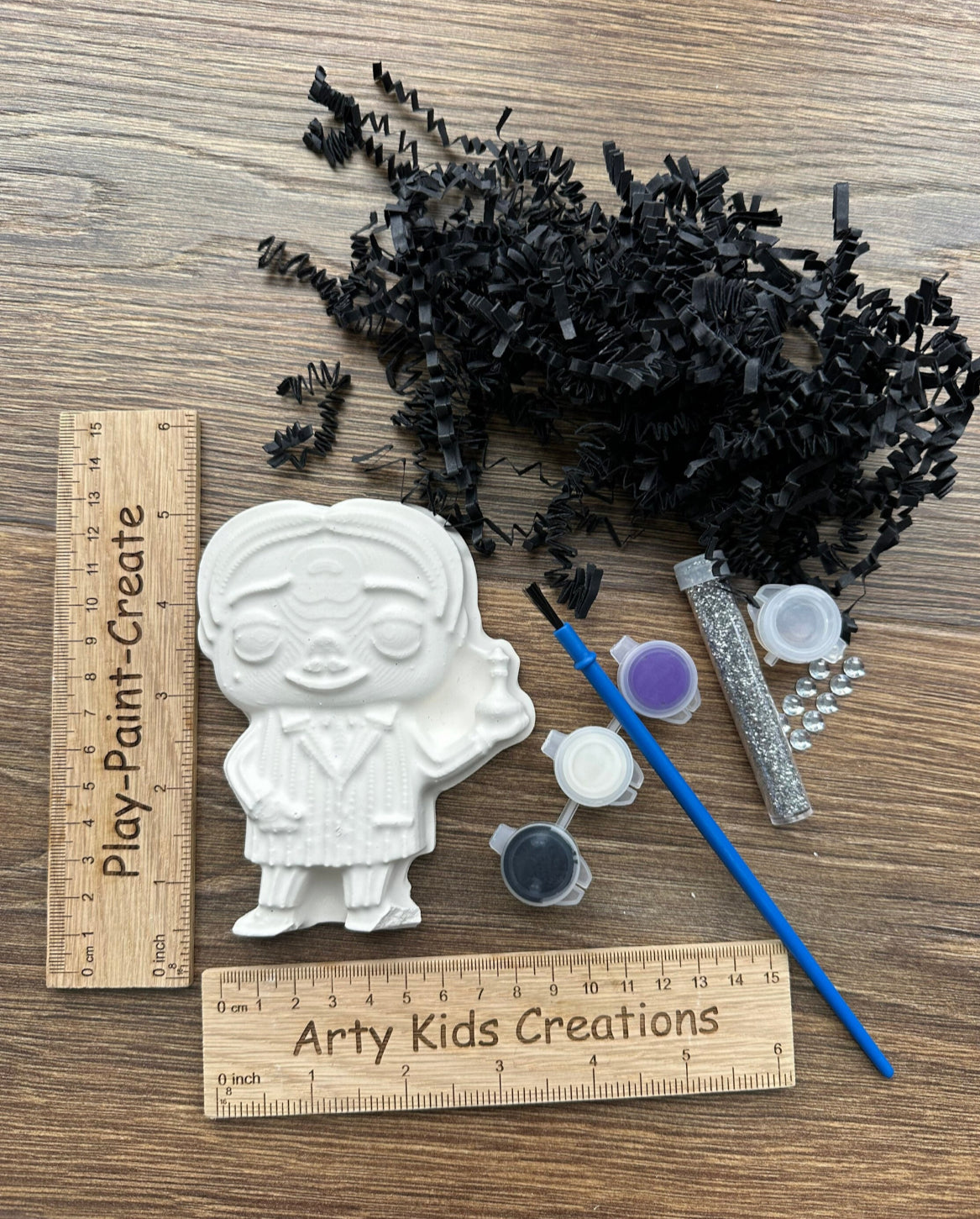 Paint Your Own Goth Family Party Favour