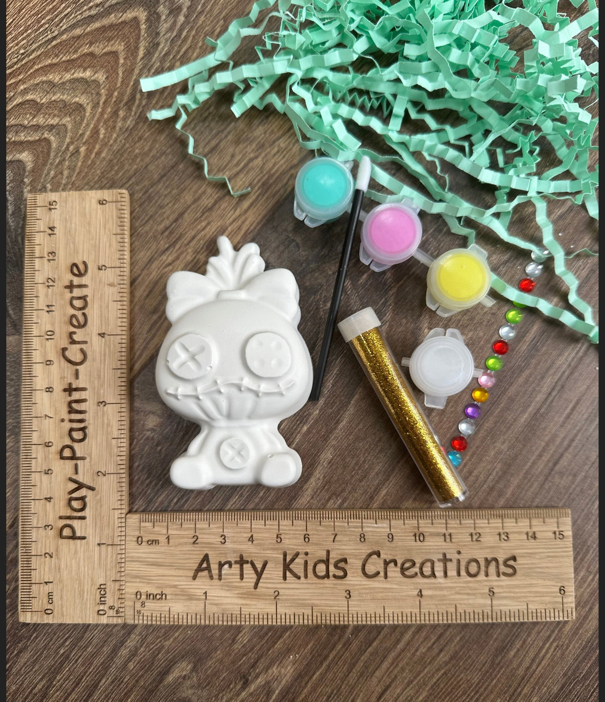 Paint Your Own Blue Alien  Party Favour