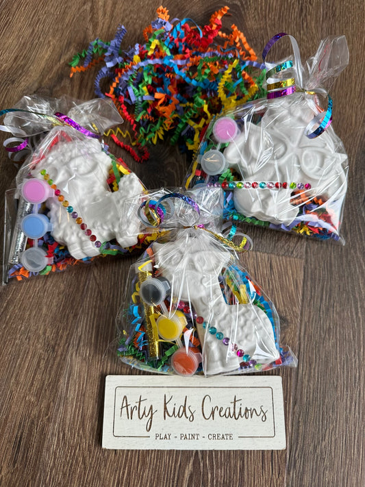 Paint Your Own Animal Wearing Glasses  Party Favour ~ Craft Kit ~ Kids Party Bags ~ Hobby~ Llama~ Alpaca~ Elephant ~ Giraffe
