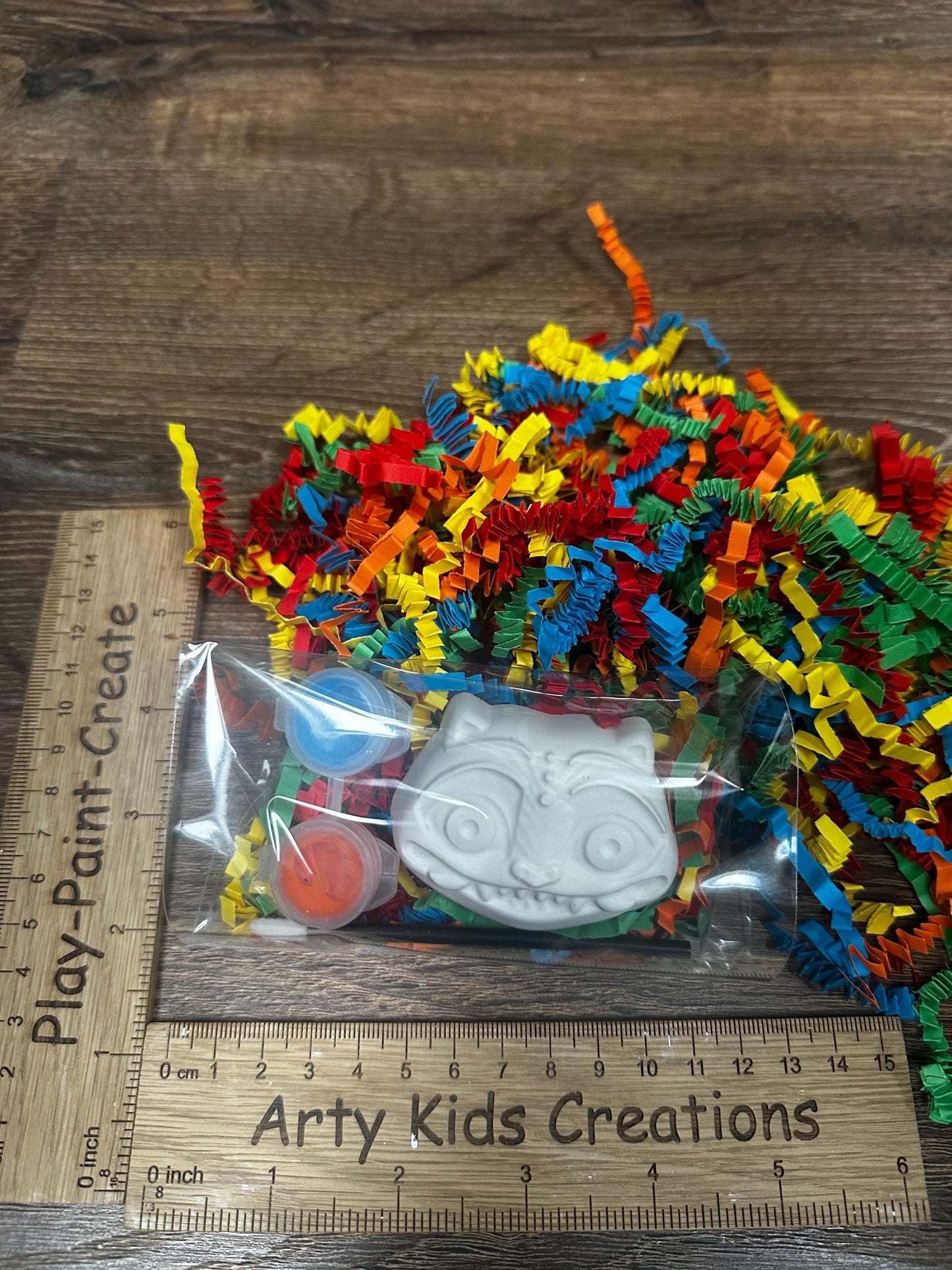 Kpop DIY Paint Your Own Party Favour – Demon Hunter Figurine Craft, Anime Style Art Kit, Gift for Kpop Fans, Creative Hobby Set