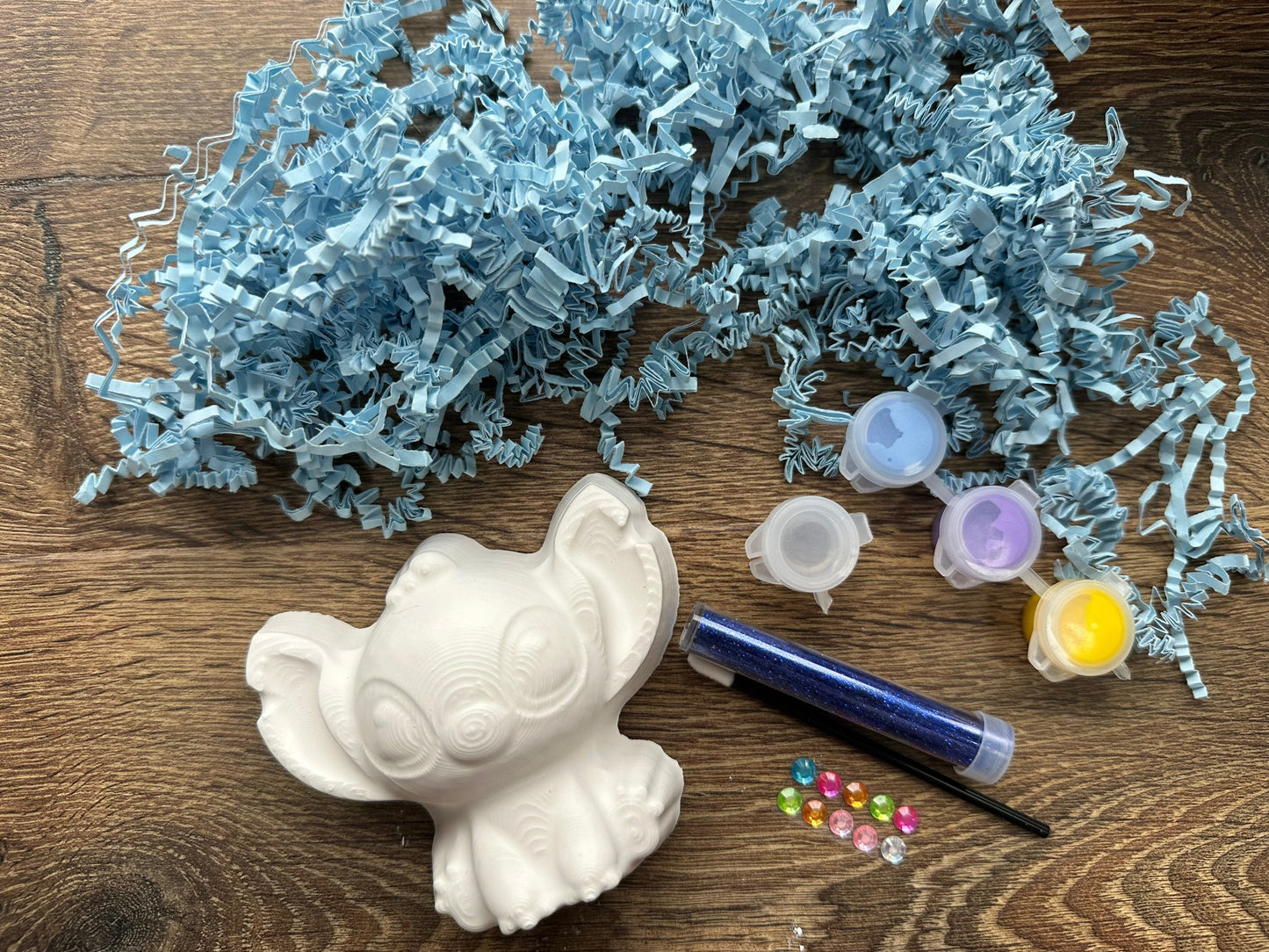Paint Your Own Blue Alien  Party Favour