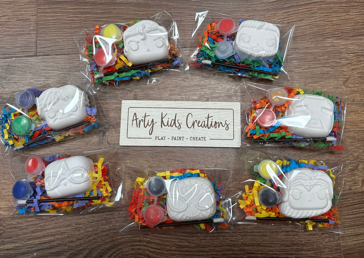 Paint Your Own Mini Superhero ~ Party Favour ~ Hobby ~ Party Bag~ Spider~ Green Man~ Wolverine~ Deadpool