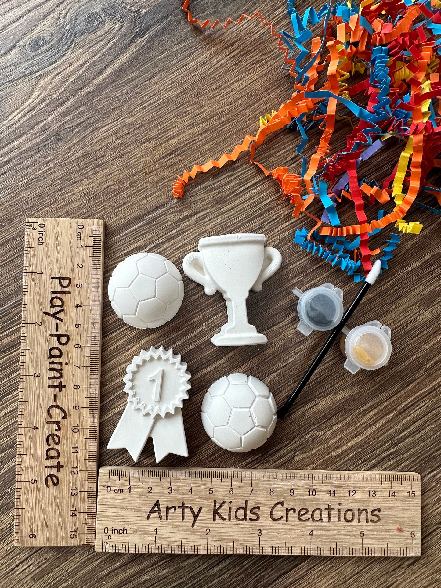 Paint Your Own Football Themed Party Favour ~ Party Bag ~ Trophy~ Rosette ~ Hobby ~ Craft Kit~ Rainy Day Activity