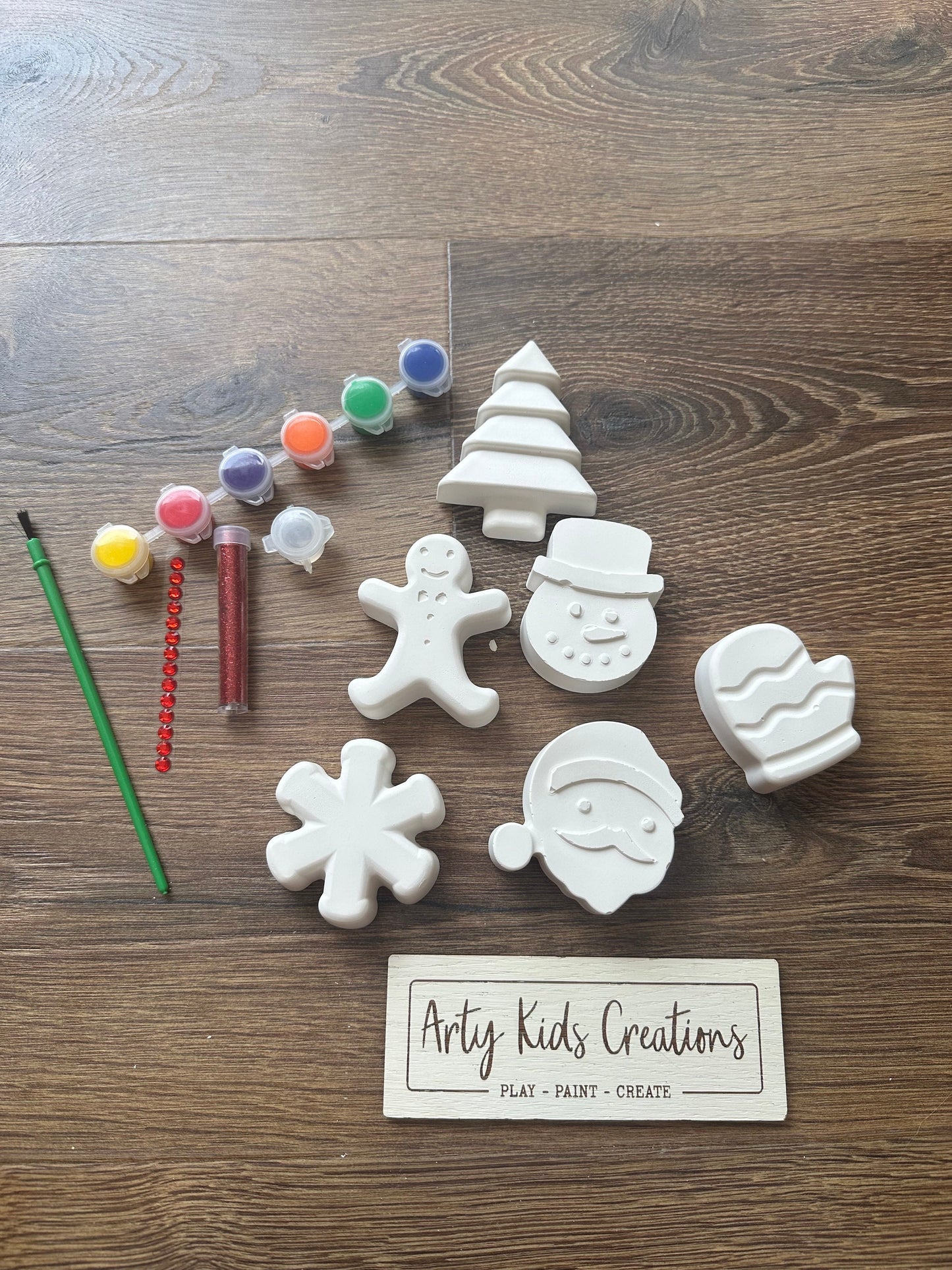 Paint Your Own Christmas Figure ~  Party Favour ~ Hobby ~ Party Bag~ Hobby~ Christmas~ Stoking Filler~ Xmas Eve Box