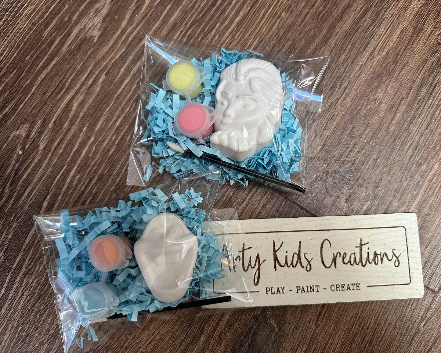 Paint Your Own Ice Queen or Snowman Party Favour ~ Hobby ~ Party Bag~ Magnet Option